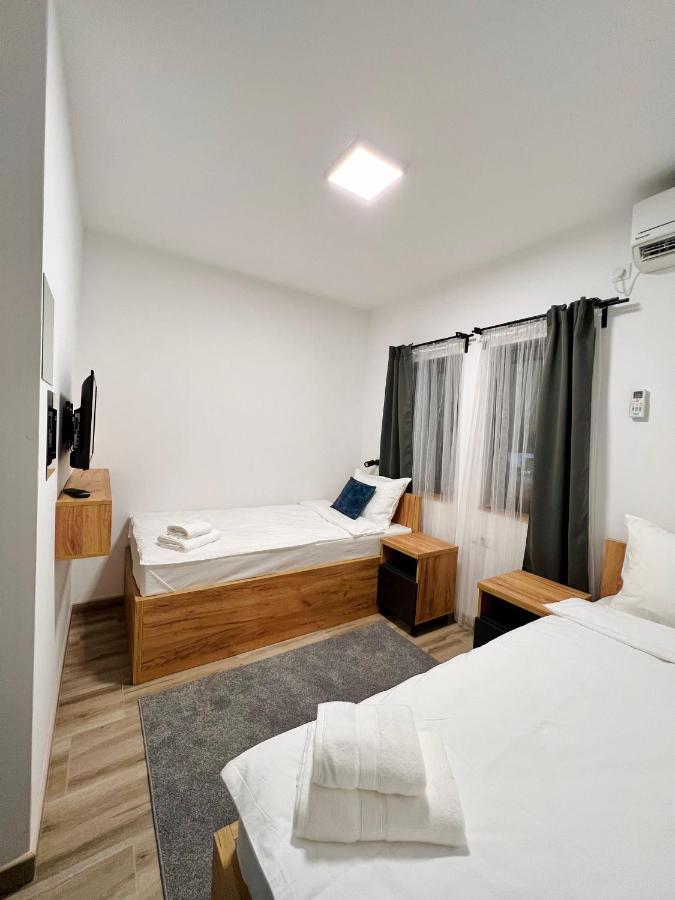 Prenociste Kod Brana Motel Cacak Exterior photo