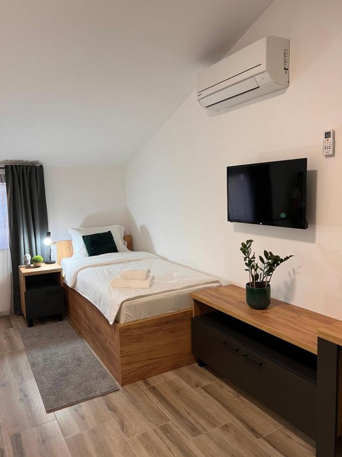 Prenociste Kod Brana Motel Cacak Exterior photo