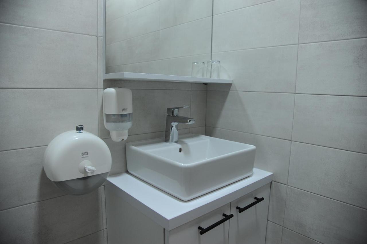 Prenociste Kod Brana Motel Cacak Exterior photo